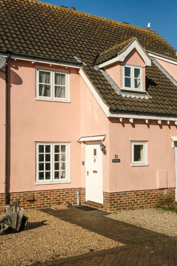 אלדברג Pinky Cottage מראה חיצוני תמונה